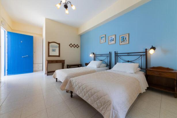 Sardis Rooms Kímolos Exterior foto